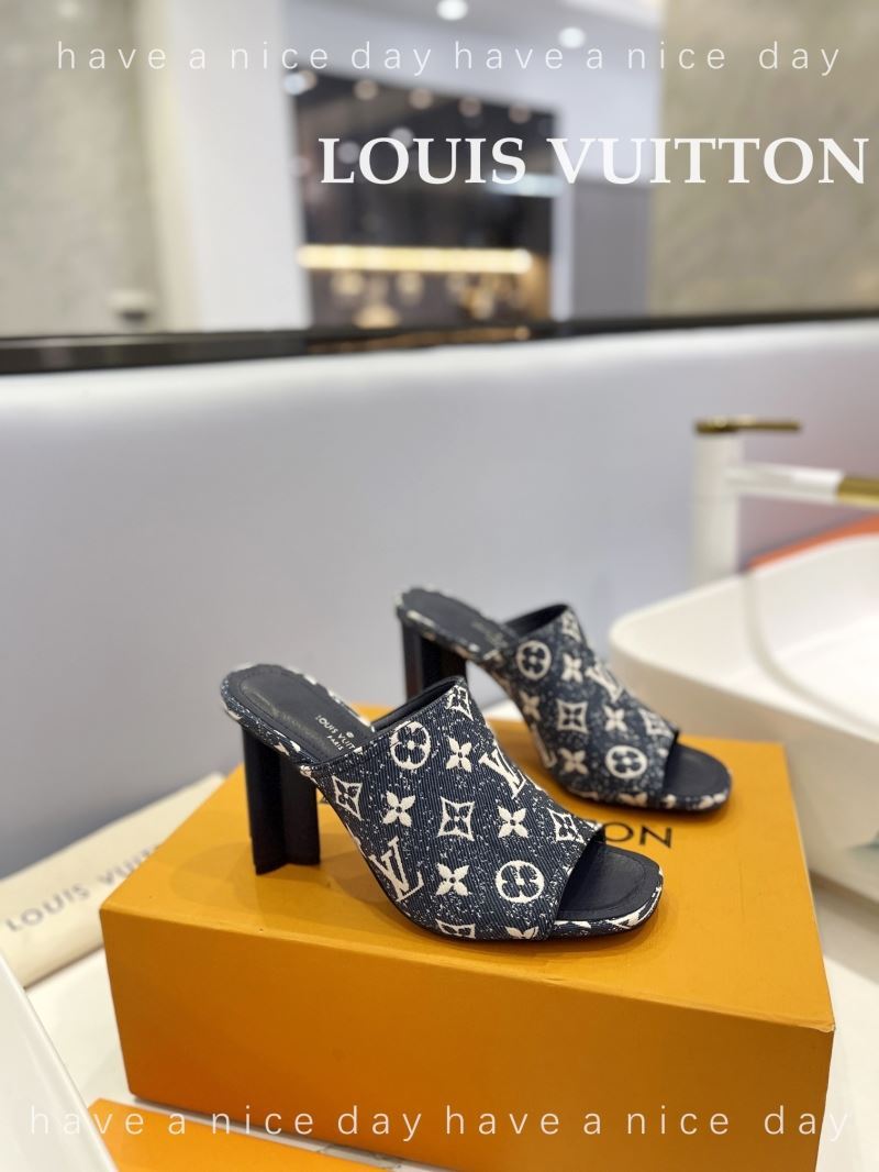 Louis Vuitton Slippers